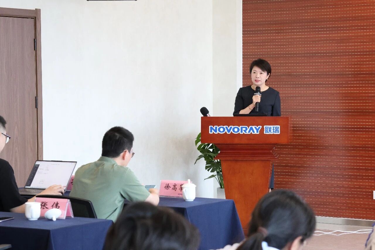 cca00075-e88e-43d3-8c55-8de94058754d.jpg